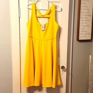 Adorable yellow dress